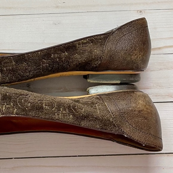 GUCCI Brown Imprint Flats Women's Size 10B - Picture 5 of 12